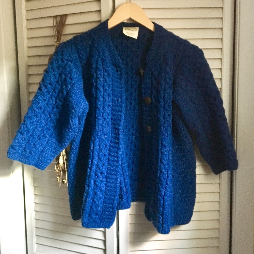 {Kilronan} 100% Merino Wool Navy Blue Knit Sweater